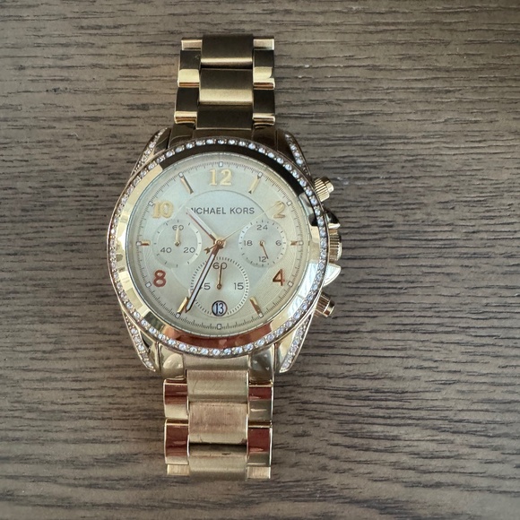 Michael Kors Watch - Picture 1 of 2